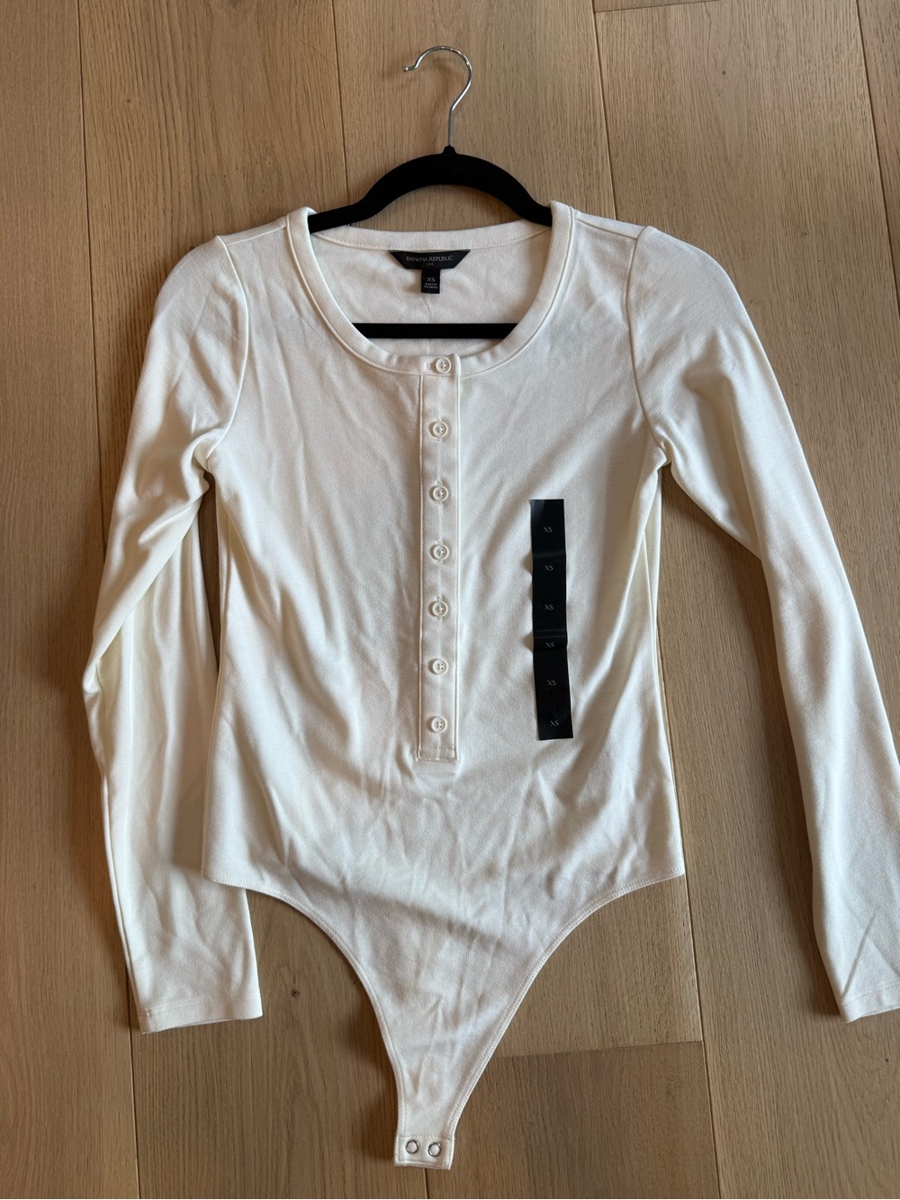 Banana Republic Cream Long-Sleeve Button-Front Bodysuit